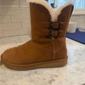 UGG Brown Ankle Boots with Cream Lining